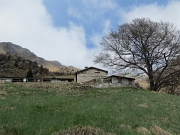 PASSEGGIATA DI PASQUETTA ALLA CROCE DI ZORZONE Lunedi 9 aprile 2012 - FOTOGALLERY